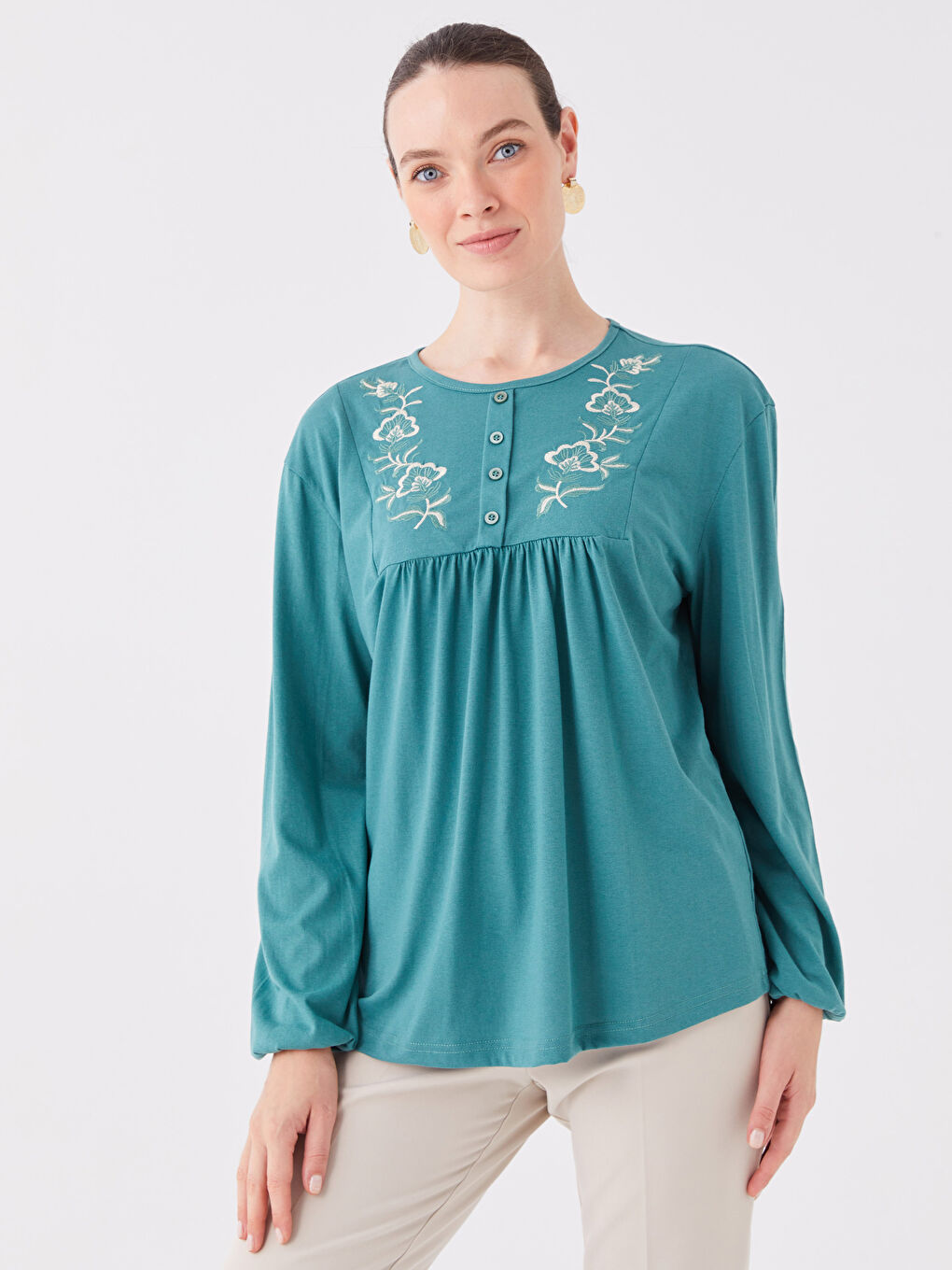 Yeşil Bisiklet Yaka Kadın Bluz-1