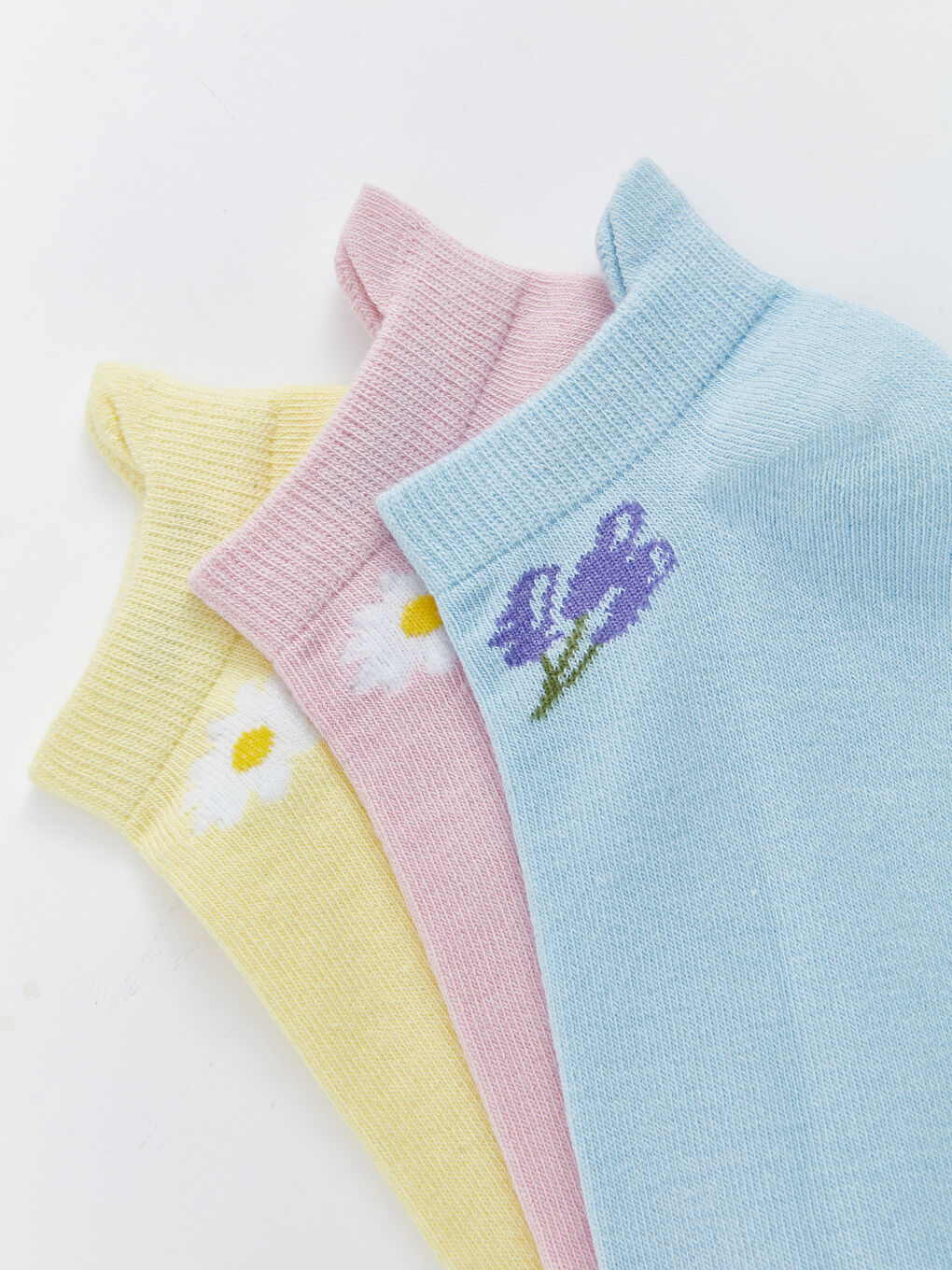 جوارب رياضية منقوشة للسيدات - عبوة من ٣ قطع-2