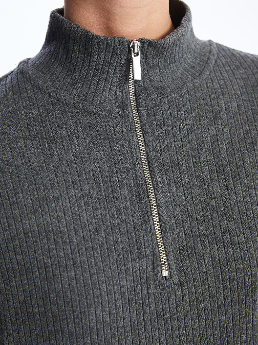 Gri Dik Yaka Düz Uzun Kollu Kadın Elbise-3