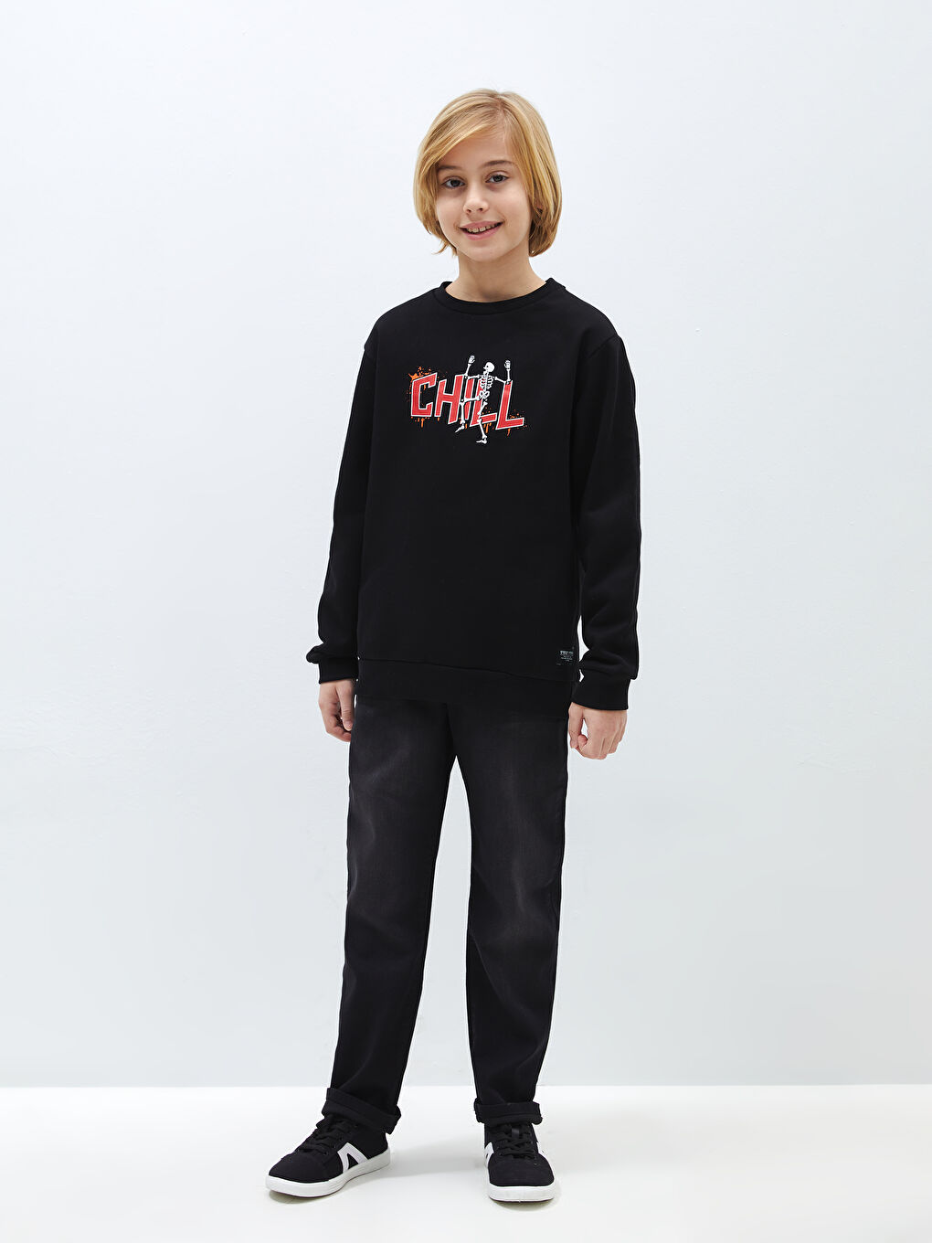 LCW Kids Yeni Siyah Bisiklet Yaka Baskılı Uzun Kollu Erkek Çocuk Sweatshirt - 1