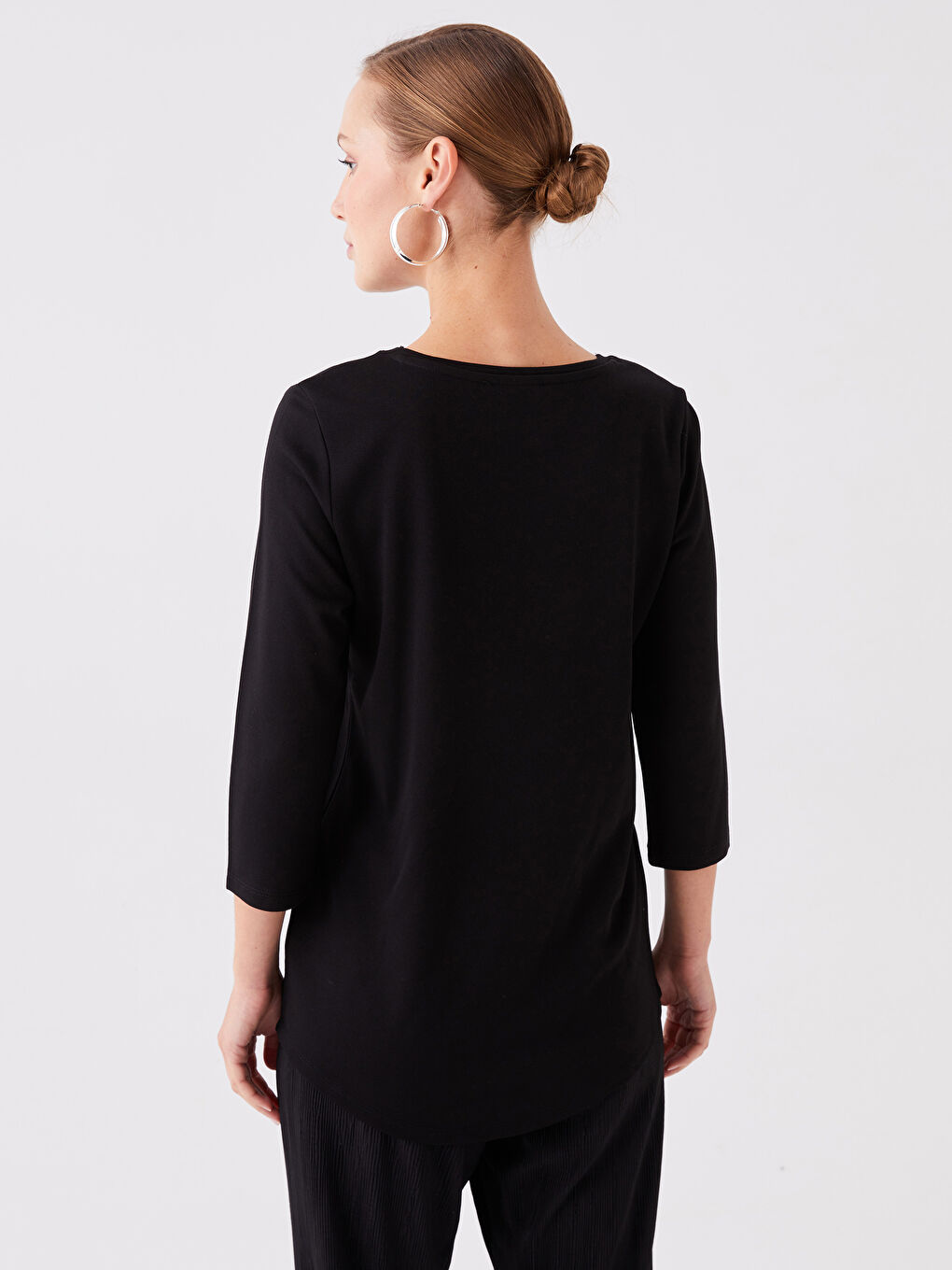 Crew Neck Embroidered Women's T-Shirt-4