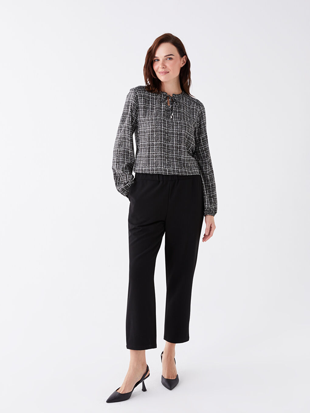 LCW Grace Bluza sa kragnom na vezanje, uzorkom i dugim rukavima za žene -W3I309Z8-LQJ