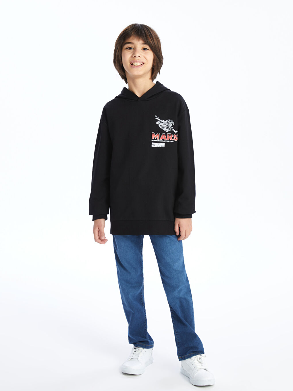 LCW Kids Yeni Siyah Rahat Kalıp Baskılı Erkek Çocuk Hoodie - 1