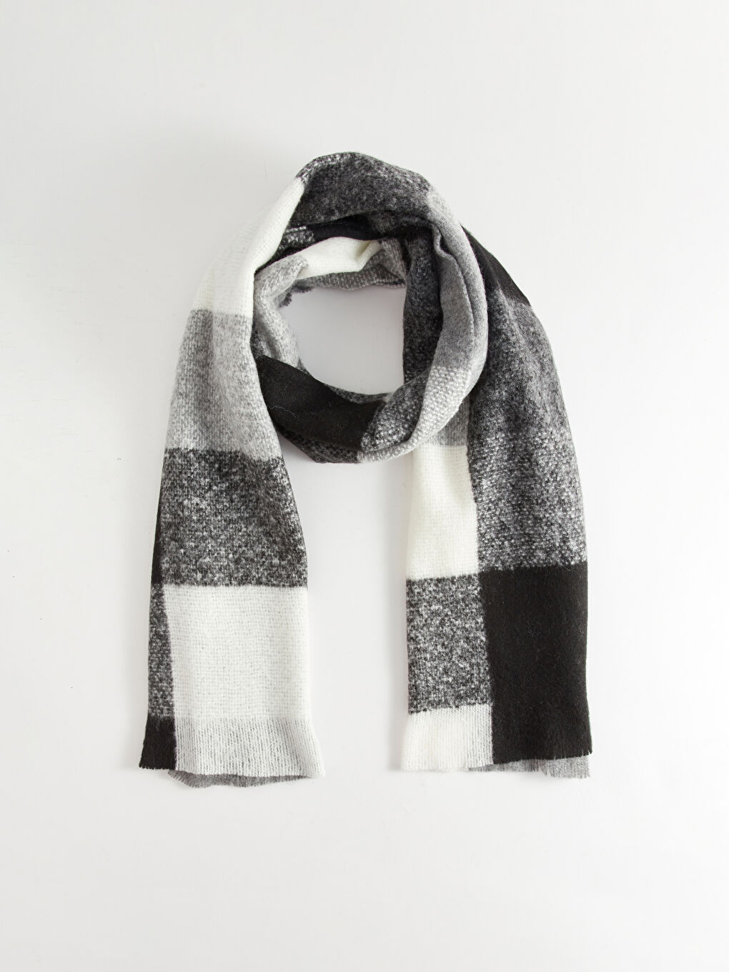 Gri Renk Bloklu Kadın Atkı-2