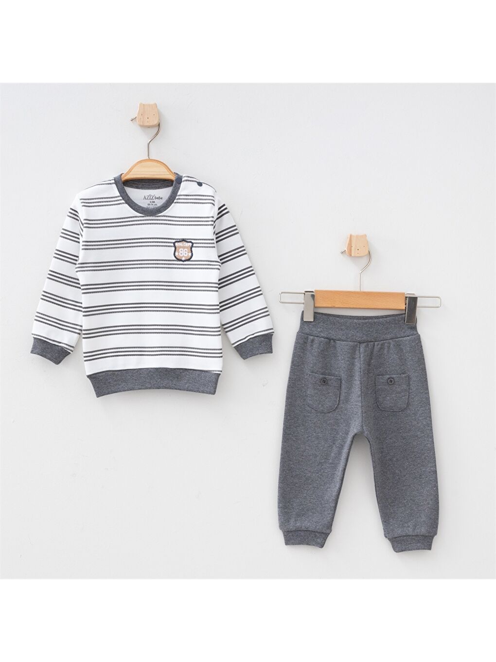 Ekru Bisiklet Yaka Uzun Kollu Baskılı Erkek Bebek 2'li Takım