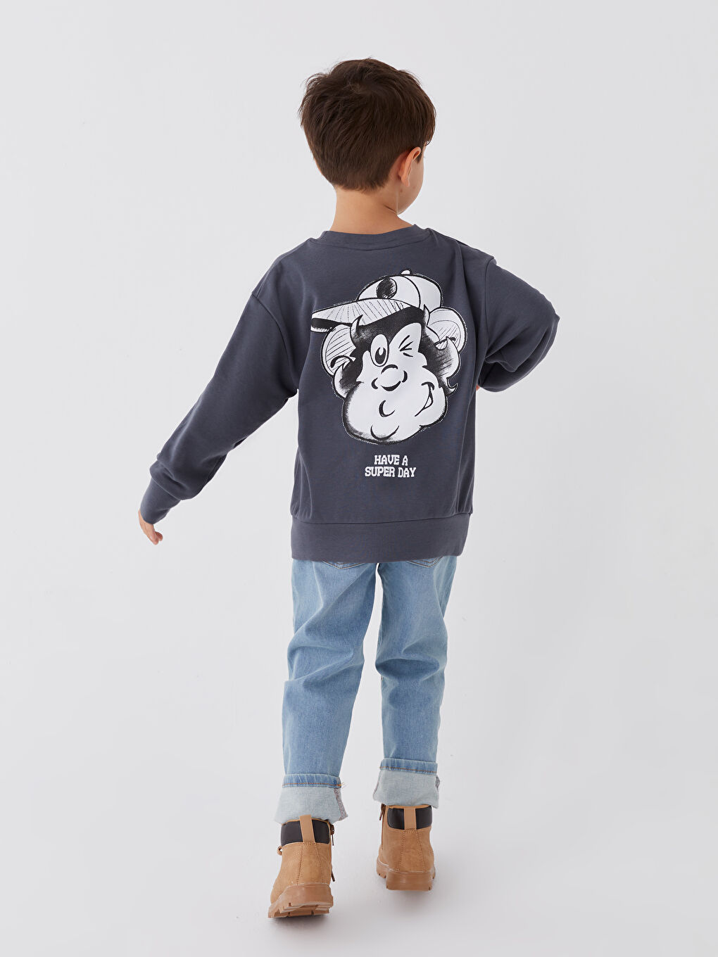 LCW Kids Koyu Gri Bisiklet Yaka Nostaljik Maymun Baskılı Uzun Kollu Unisex Çocuk Sweatshirt - 6