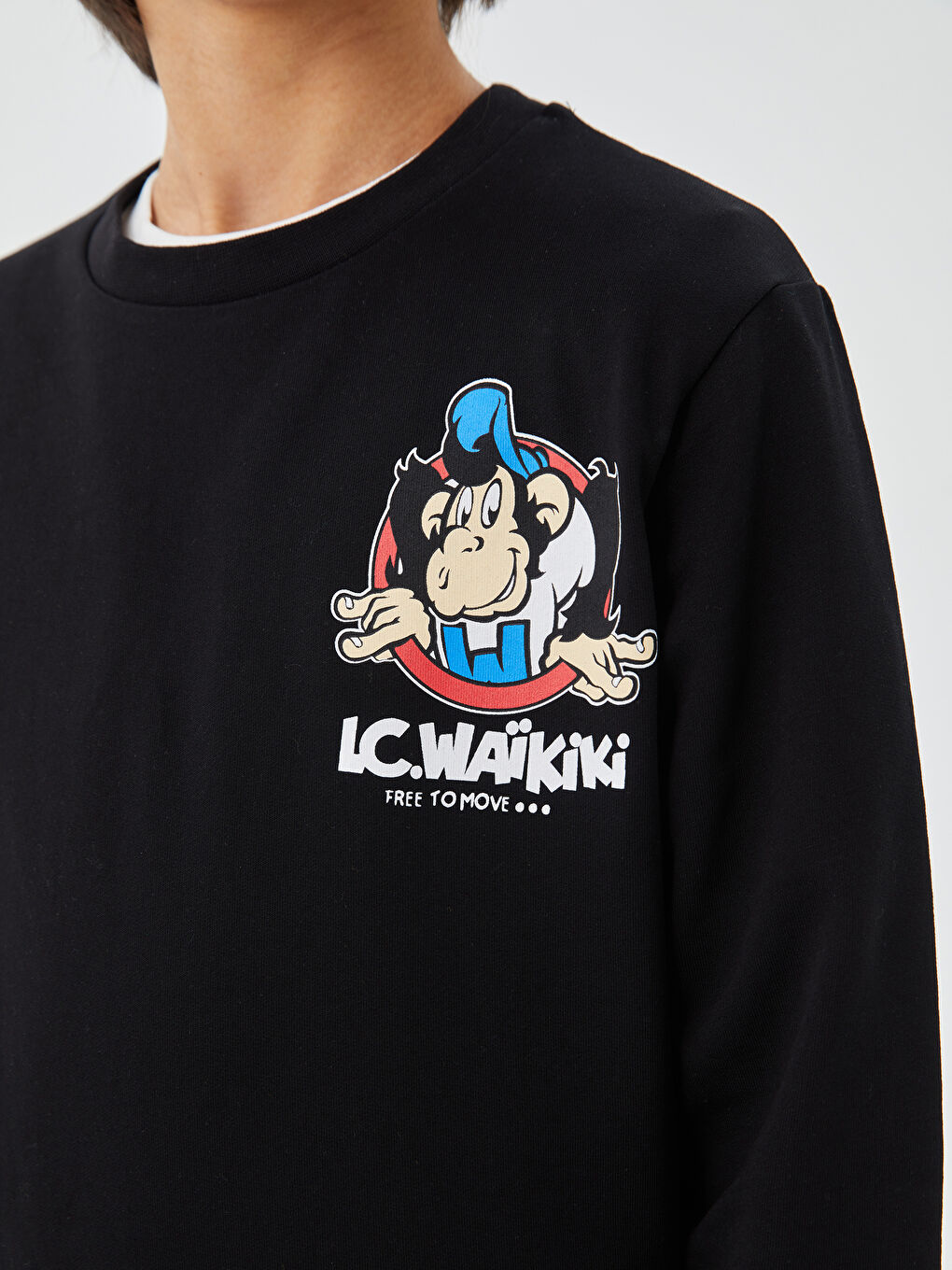 LCW Kids Yeni Siyah Bisiklet Yaka Nostaljik Maymun Baskılı Uzun Kollu Erkek Çocuk Sweatshirt - 1