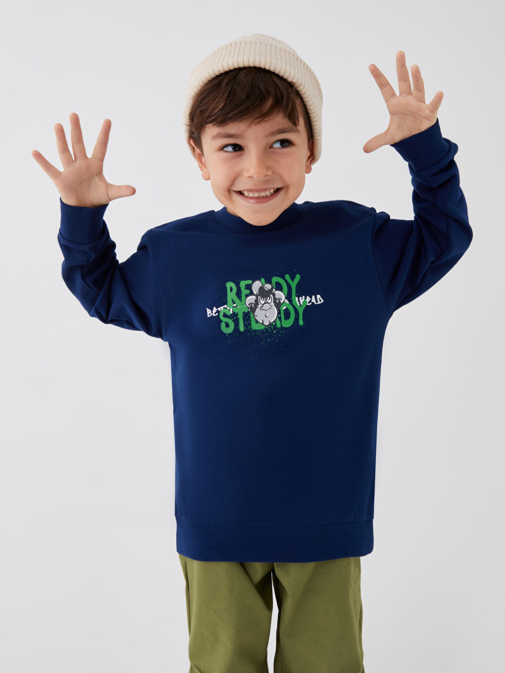 LCW Kids Lacivert Bisiklet Yaka Nostaljik Maymun Baskılı Uzun Kollu Erkek Çocuk Sweatshirt