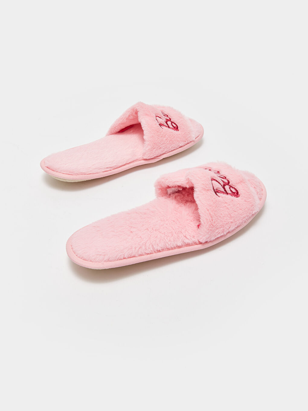 Pembe Barbie Nakışlı Pelüş Kadın Ev Terliği-4