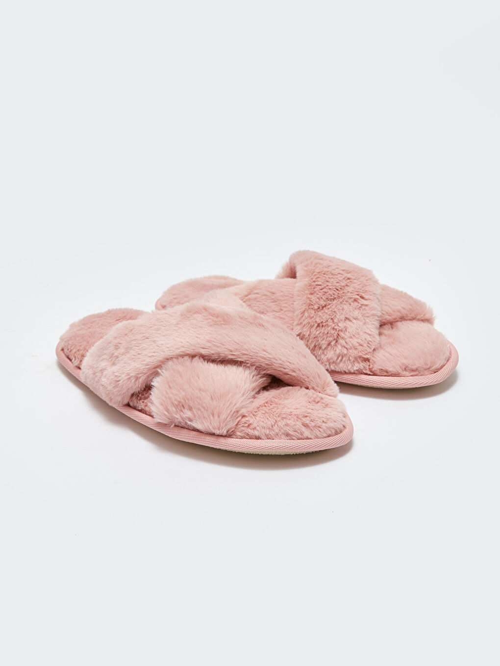 Pembe Çapraz Bantlı Pelüş Kadın Ev Terliği