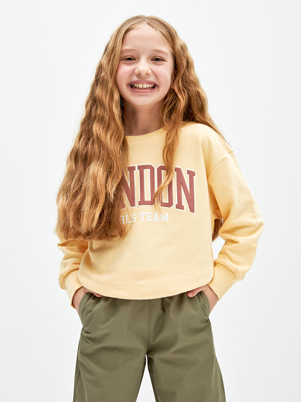 Crew Neck Printed Long Sleeve Girls' Sweatshirt-2
