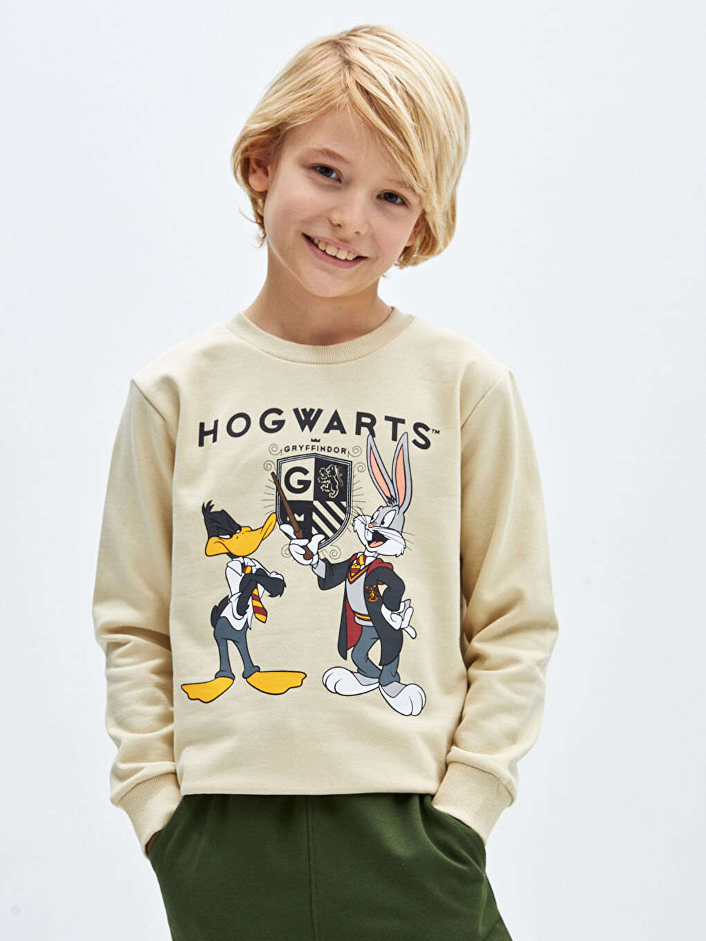 LCW Kids Bej Bisiklet Yaka Harry Potter Baskılı Uzun Kollu Erkek Çocuk Sweatshirt