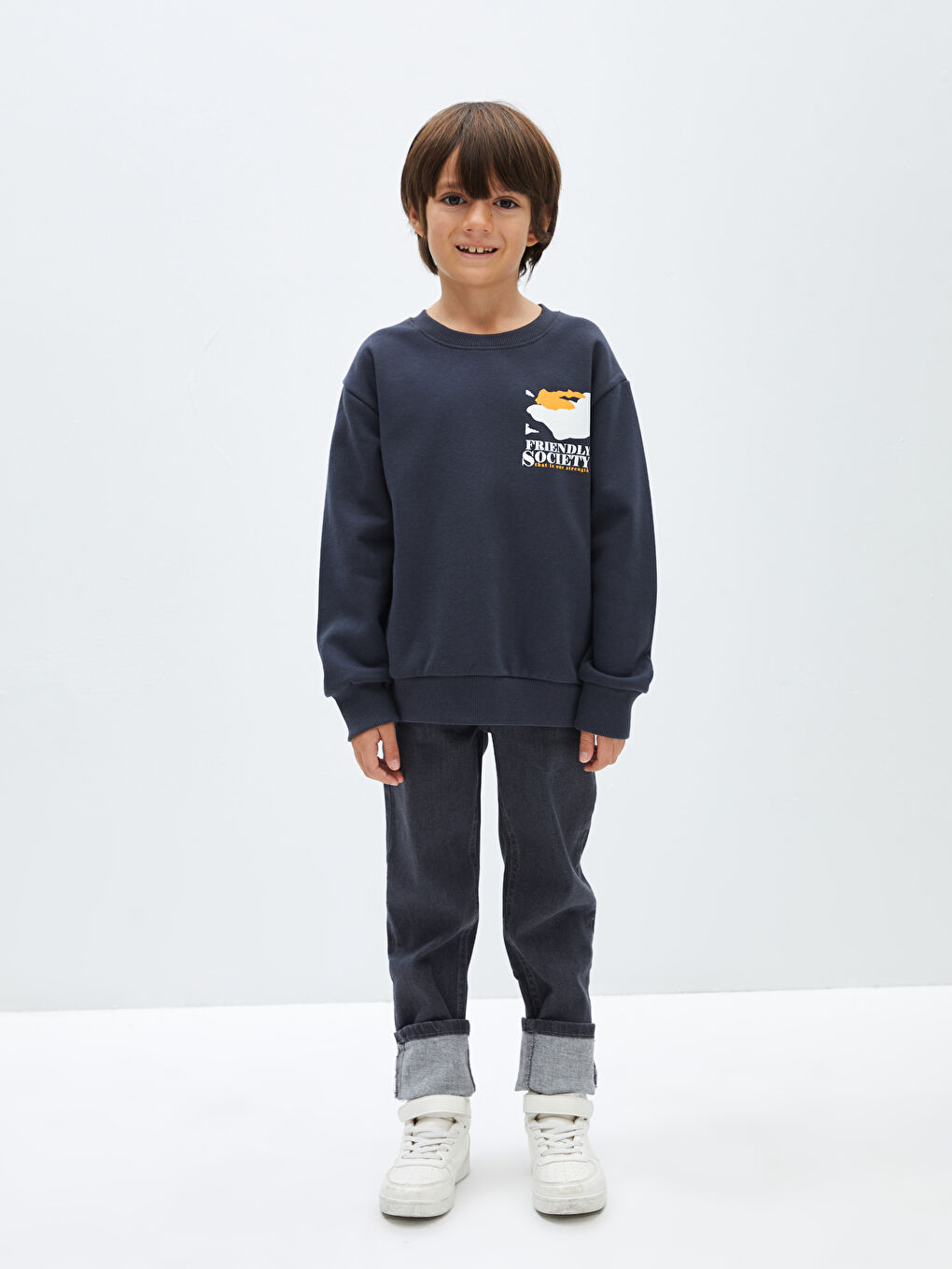 LCW Kids Antrasit Bisiklet Yaka Baskılı Uzun Kollu Erkek Çocuk Sweatshirt - 1