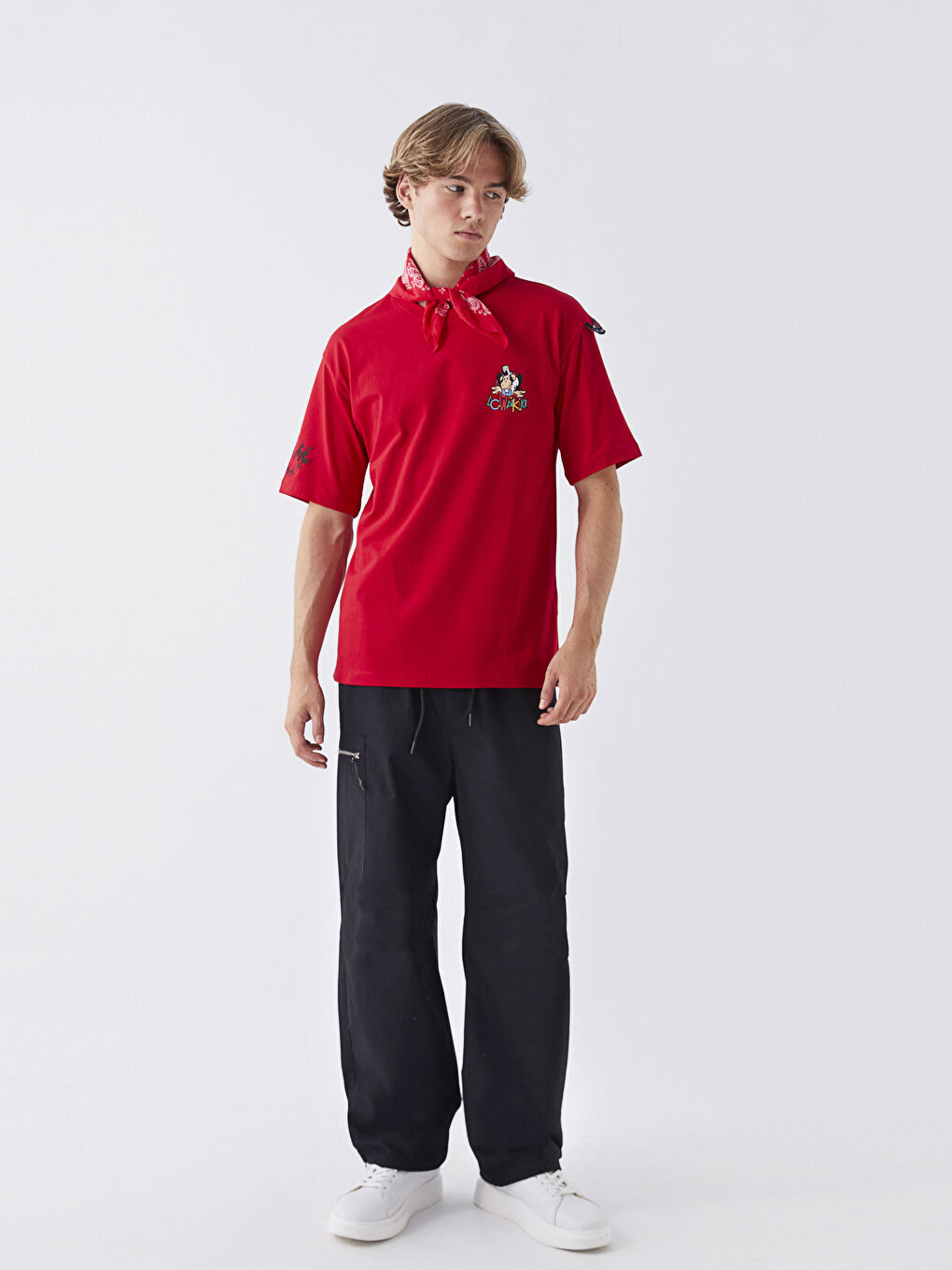 Kırmızı Bisiklet Yaka Kısa Kollu Nostaljik Maymun Baskılı Penye Unisex Tişört-8