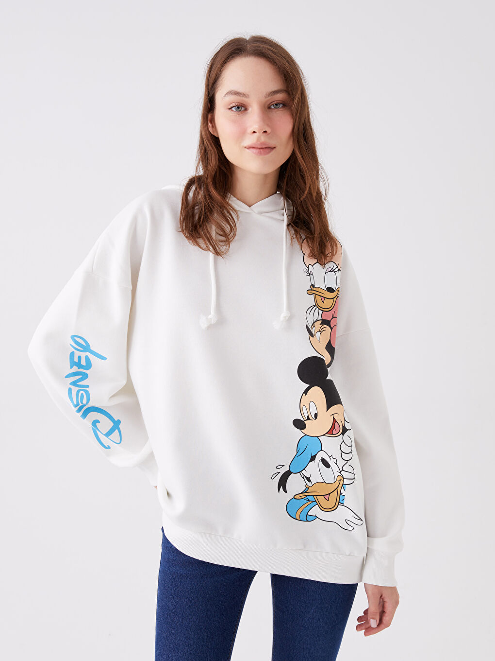 Ekru Mickey ve Arkadaşları Baskılı Uzun Kollu Oversize Kadın Hoodie-1