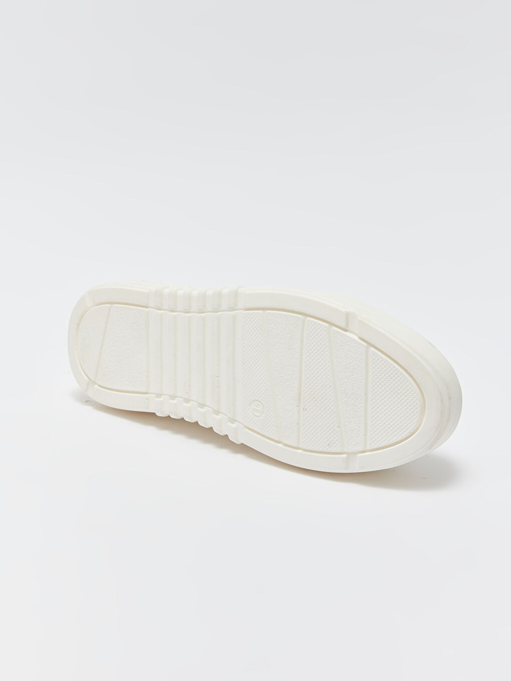 Beyaz Bağcıklı Kadın Spor Ayakkabı-2