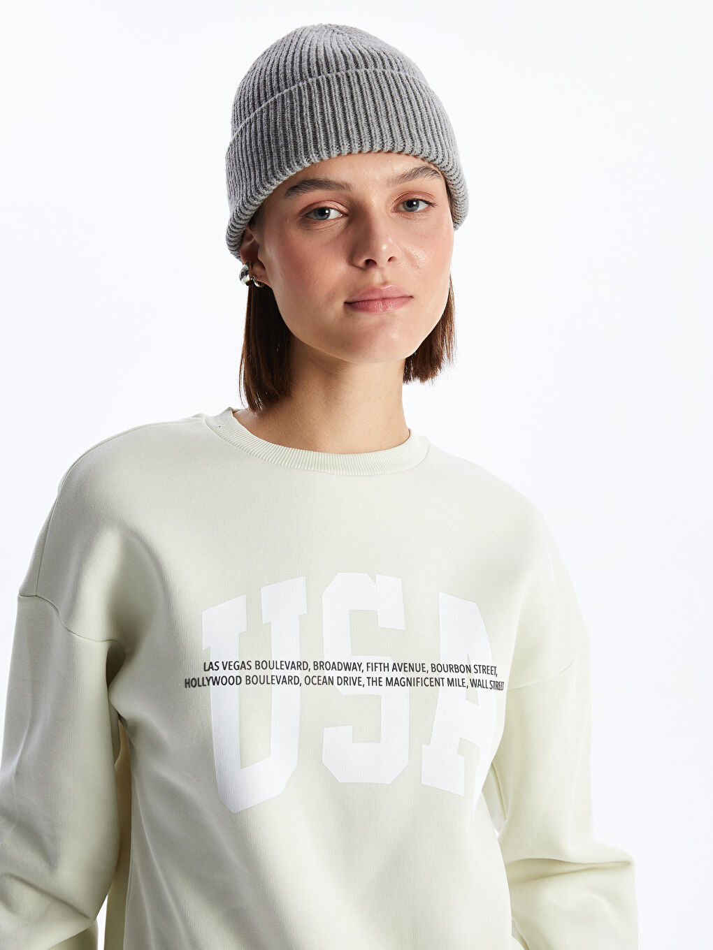 LCW Vision Uçuk Yeşil Bisiklet Yaka Baskılı Uzun Kollu Kadın Sweatshirt - 1