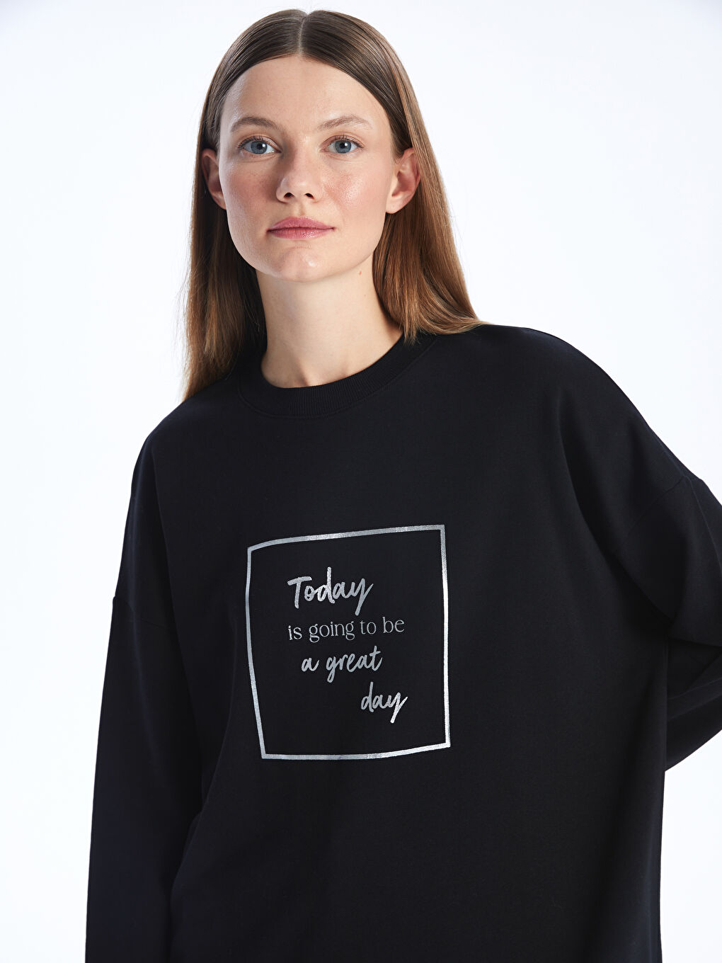 Siyah Bisiklet Yaka Baskılı Uzun Kollu Oversize Kadın Sweatshirt Tunik