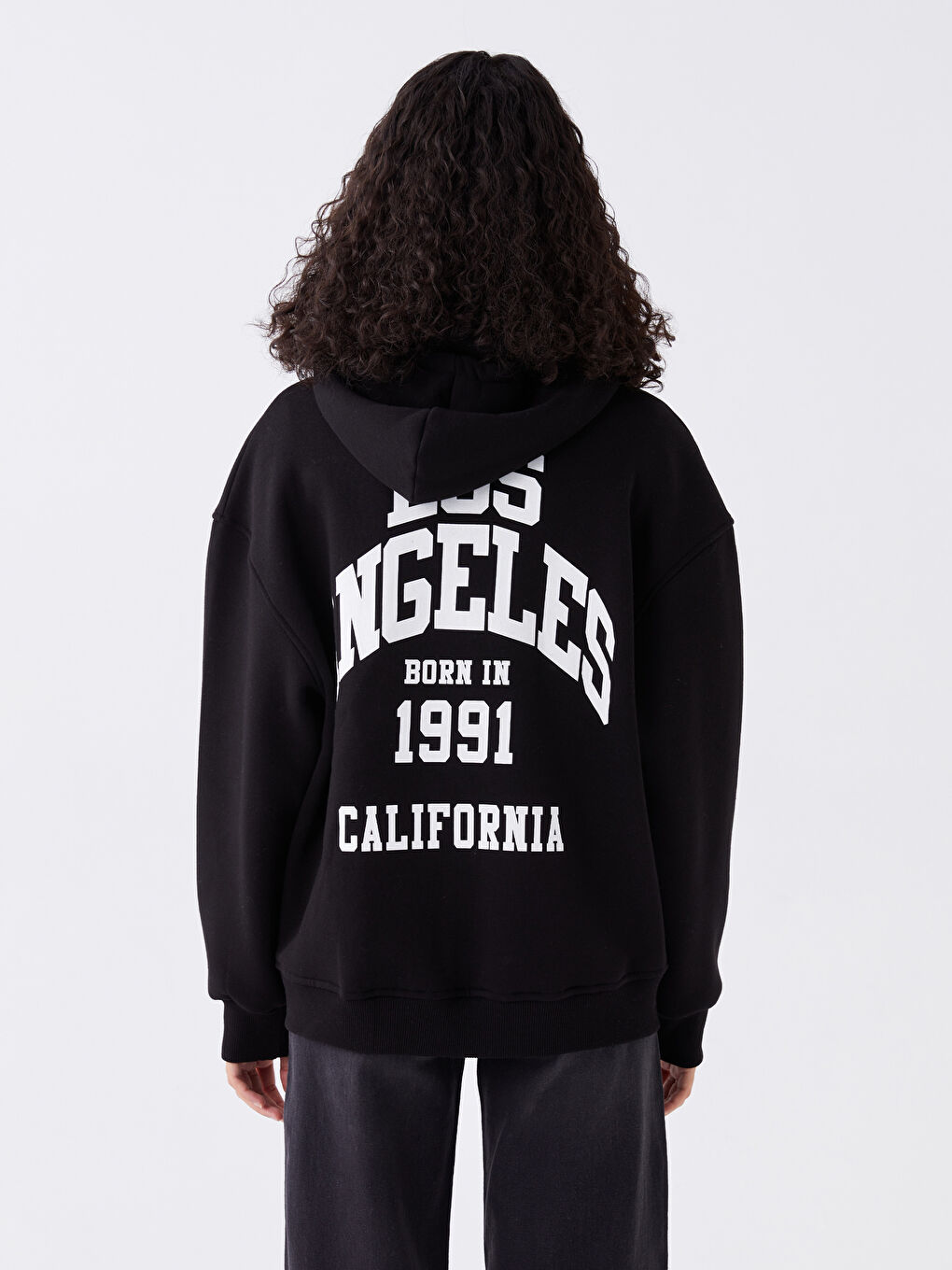 Siyah Baskılı Kadın Fermuarlı Sweatshirt-4