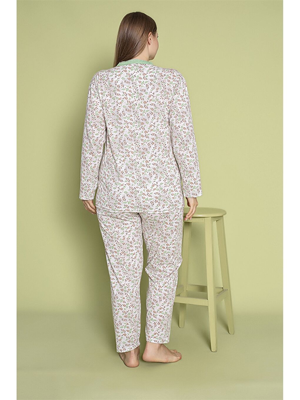 Beyaz V Yaka Kadın Pijama Takım-1