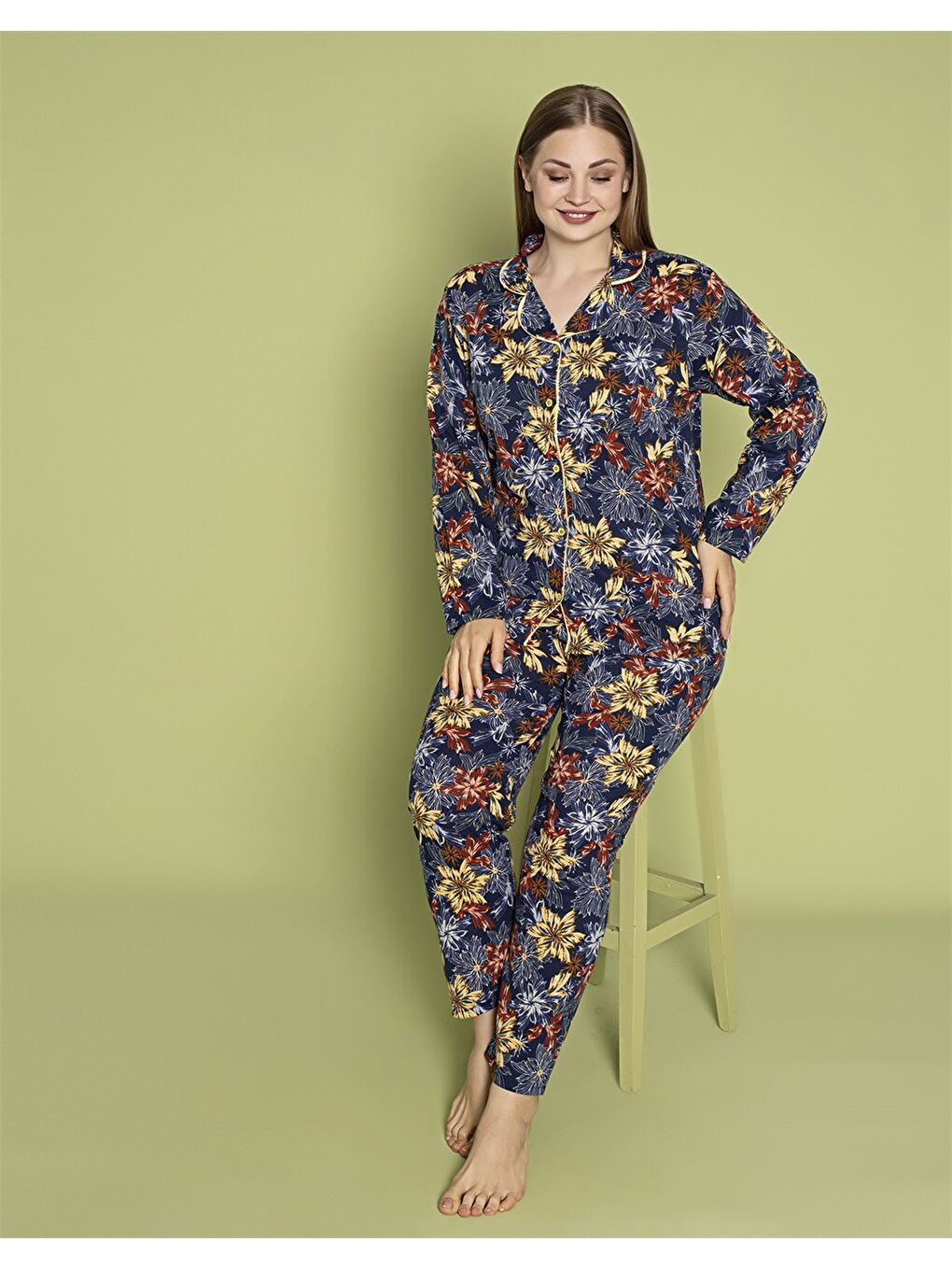 Lacivert Gömlek Yaka Kadın Pijama Takımı