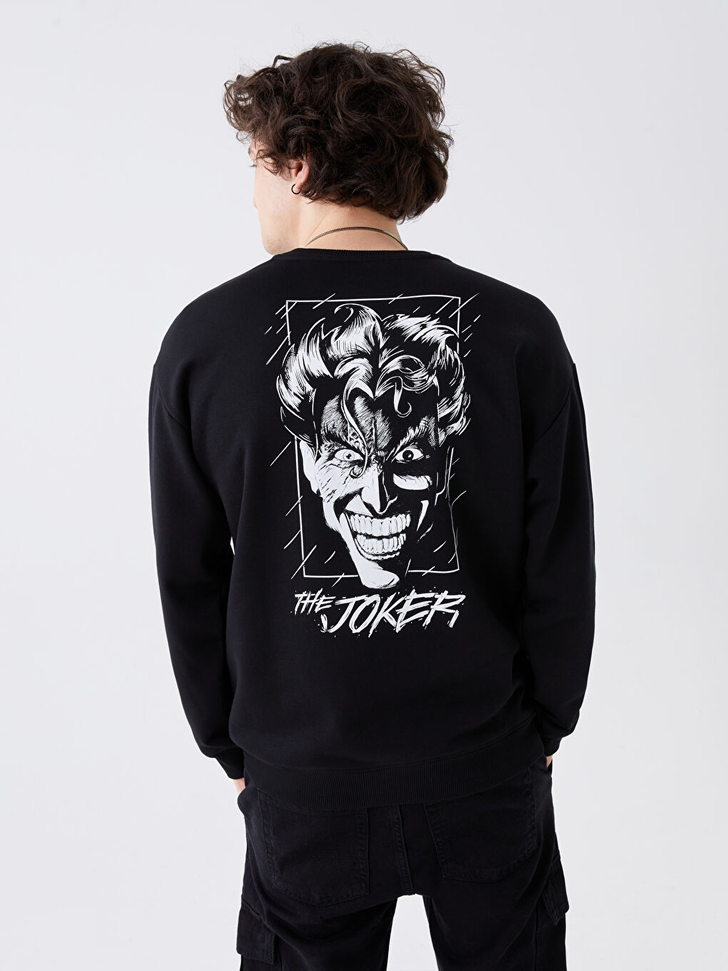 LCW Casual Yeni Siyah Bisiklet Yaka Uzun Kollu Joker Baskılı Erkek Sweatshirt