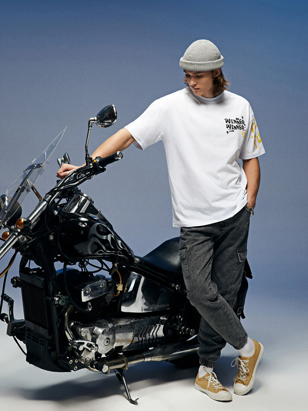 Beyaz Oversize Bisiklet Yaka Kısa Kollu Baskılı Penye Erkek Tişört-3