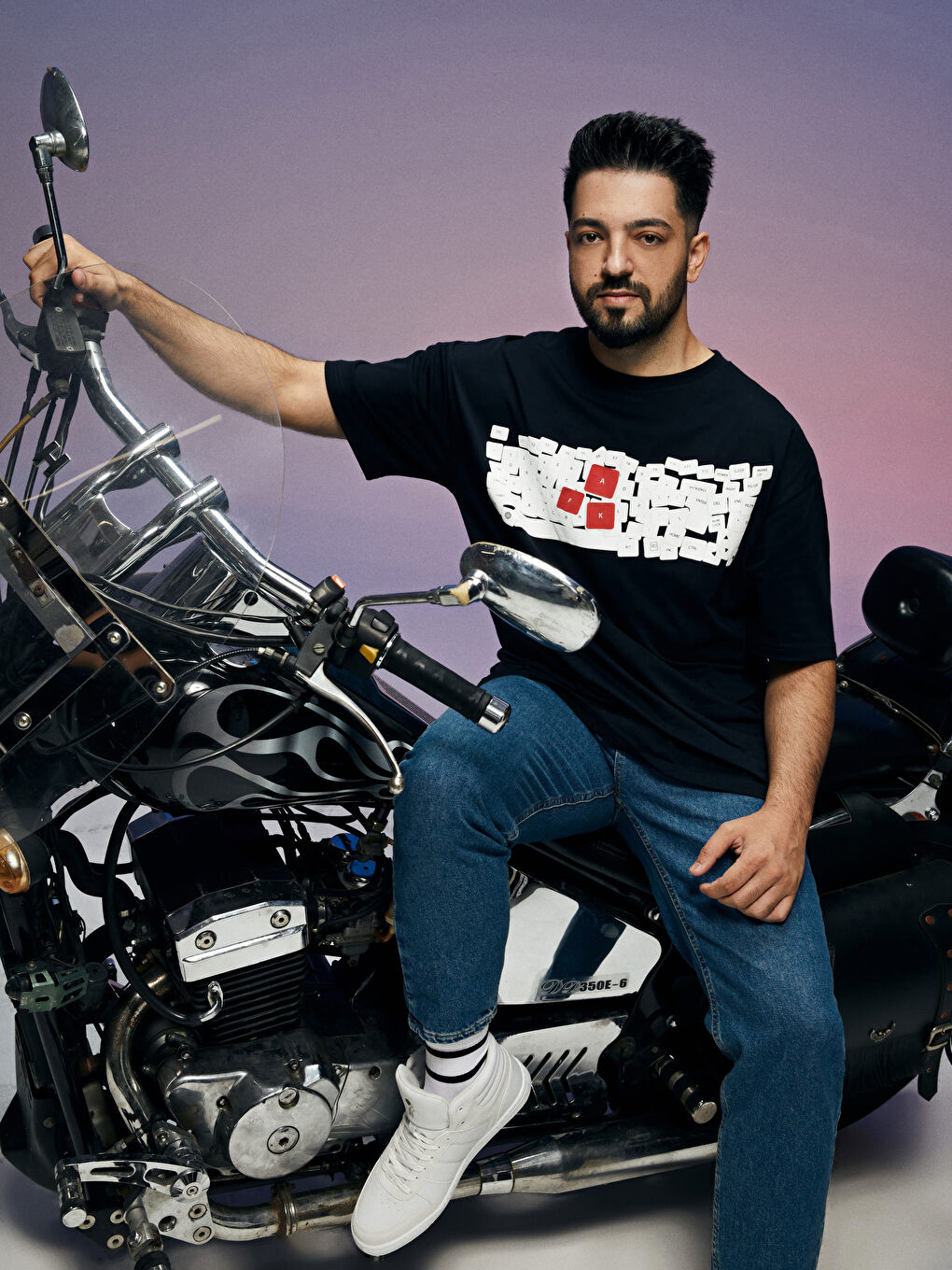 Lacivert Oversize Bisiklet Yaka Kısa Kollu Baskılı Penye Erkek Tişört-1