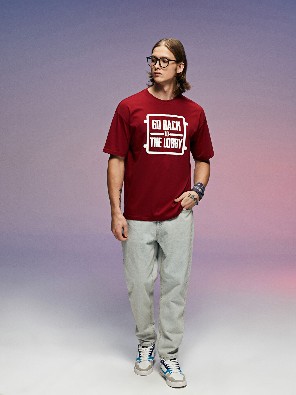 Kırmızı Oversize Bisiklet Yaka Kısa Kollu Baskılı Penye Erkek Tişört-5