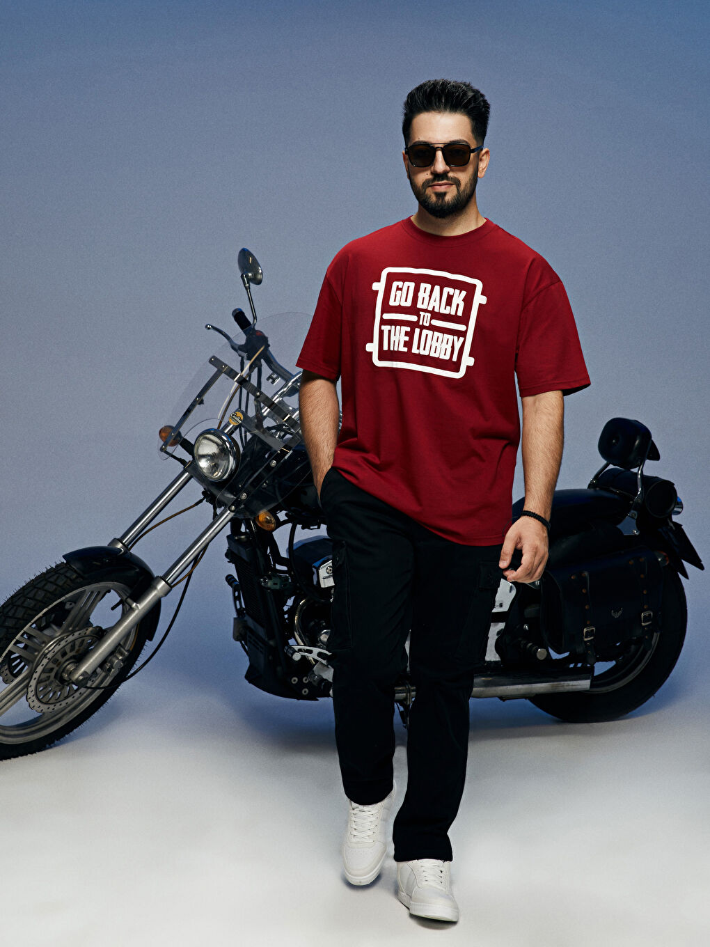 Kırmızı Oversize Bisiklet Yaka Kısa Kollu Baskılı Penye Erkek Tişört-1