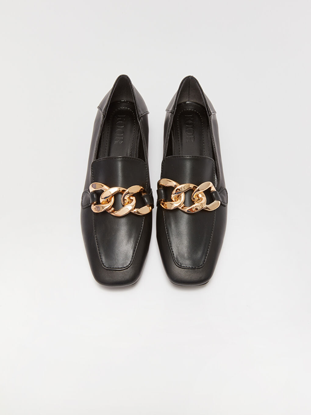 Siyah Deri Görünümlü Zincir Detaylı Kadın Loafer Ayakkabı-2