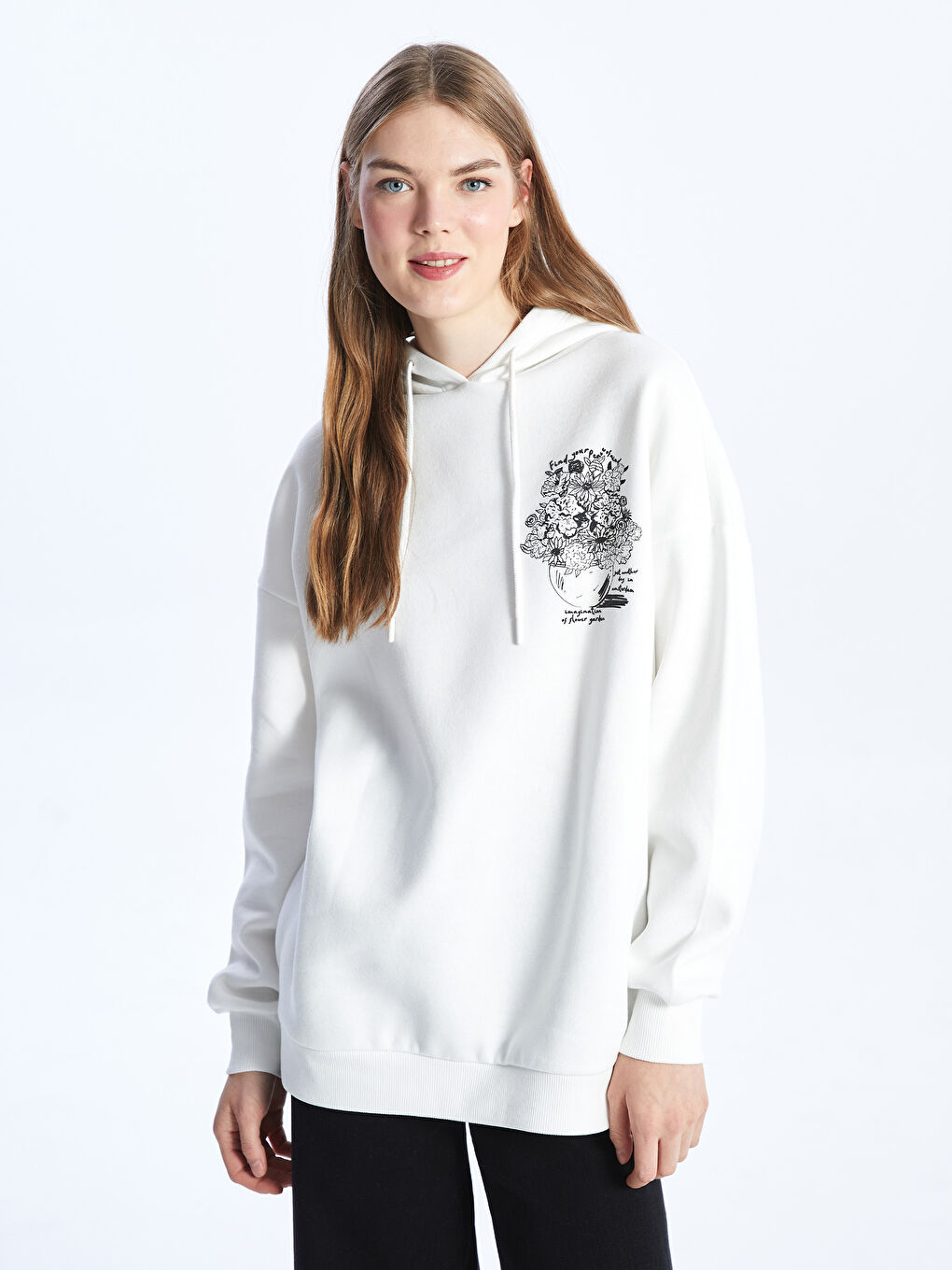 LCW Vision Ekru Baskılı Oversize Kadın Kalın Hoodie - 1