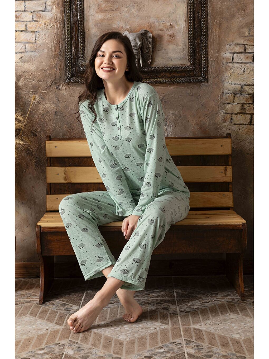 Yeşil Bisiklet Yaka Baskılı Kadın Pijama Takımı