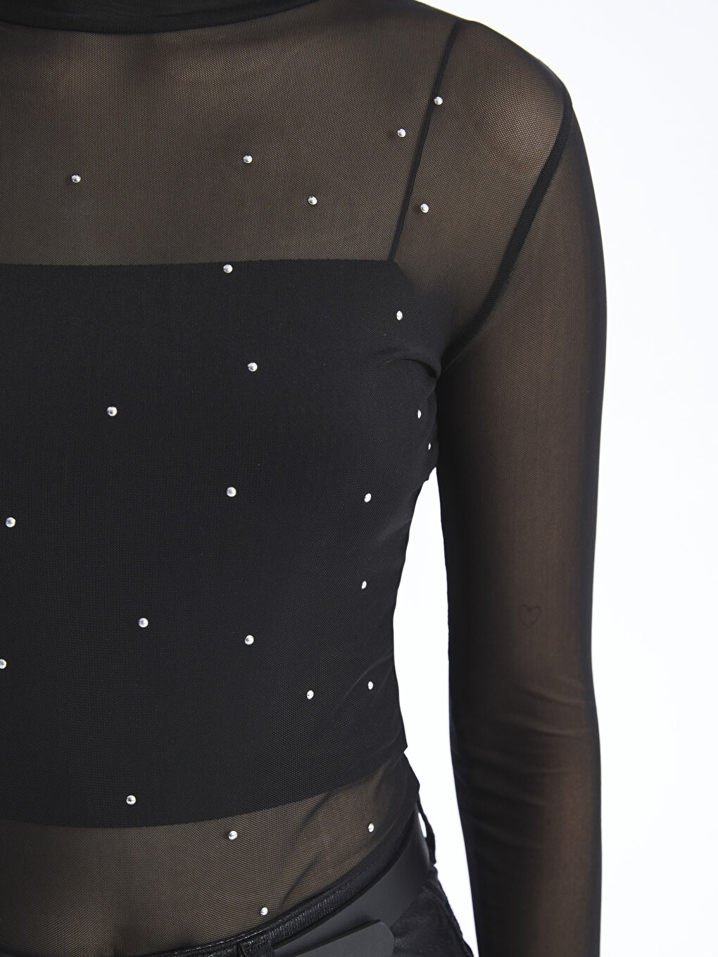 Siyah Yarım Balıkçı Yaka Puantiyeli Uzun Kollu Kadın Bluz-3