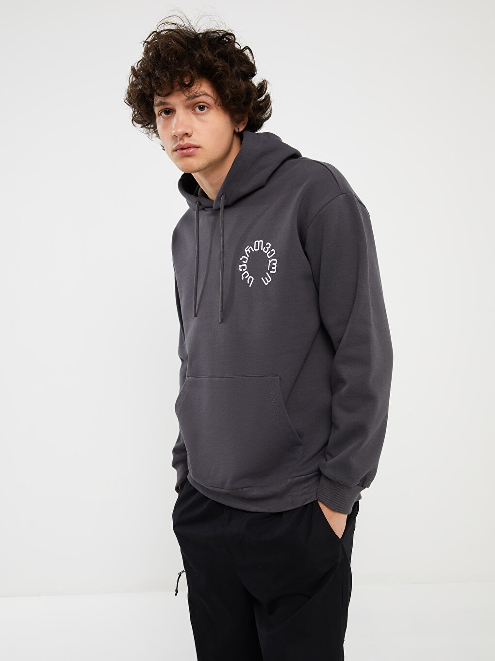 LCW Casual Antrasıt Uzun Kollu Baskılı Erkek Hoodie - 1