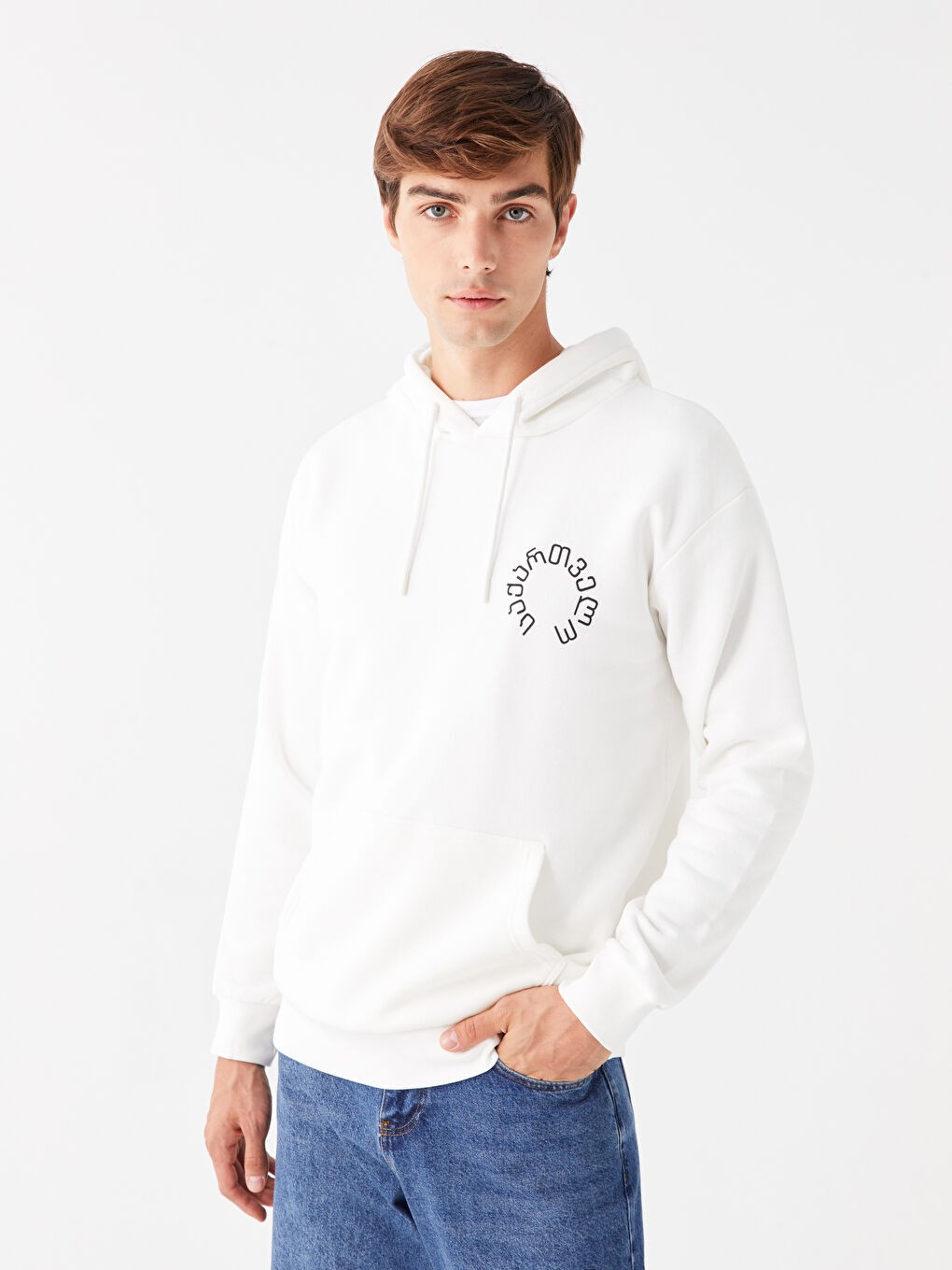 LCW Casual Beyaz Uzun Kollu Baskılı Erkek Hoodie - 1