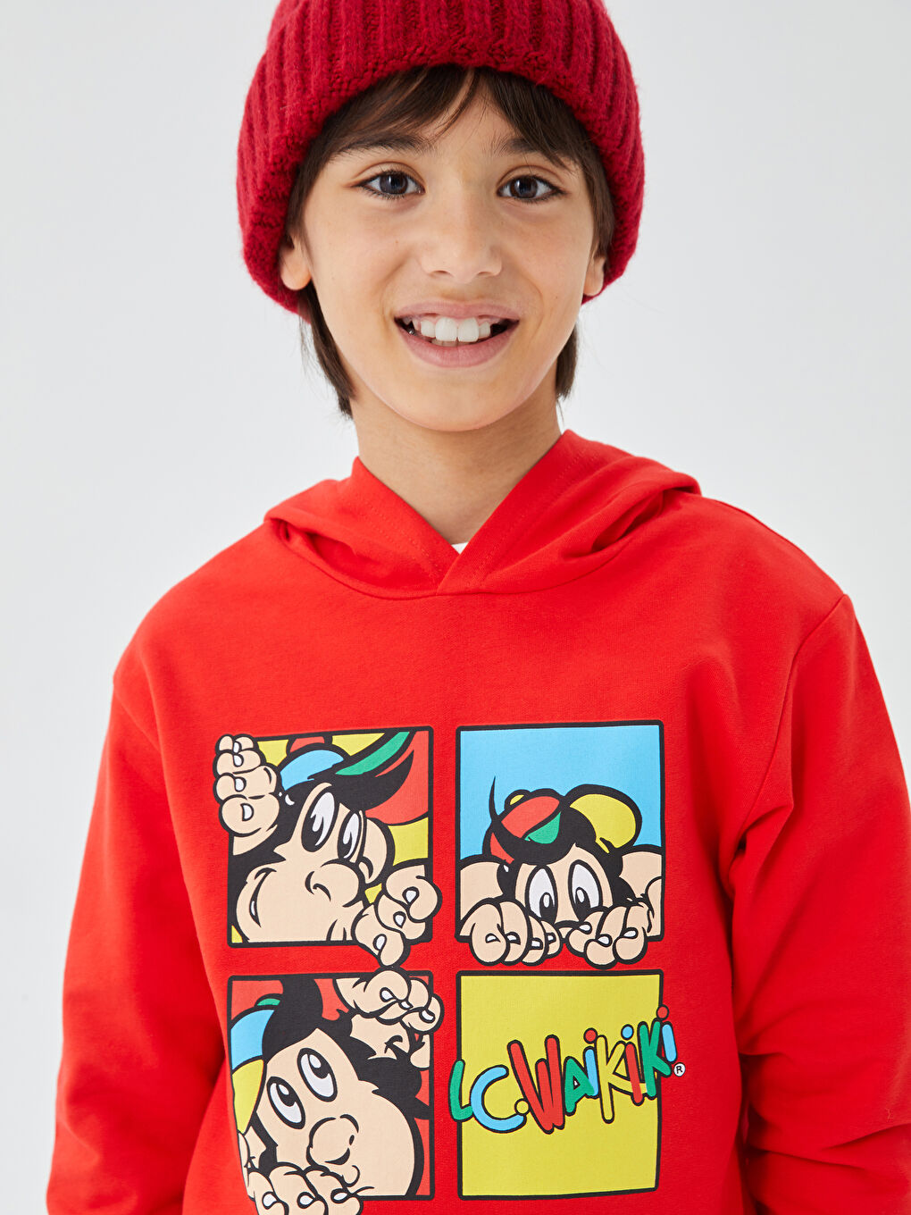 LCW Kids Kırmızı Kapüşonlu Nostaljik Maymun Baskılı Uzun Kollu Unisex Çocuk Sweatshirt