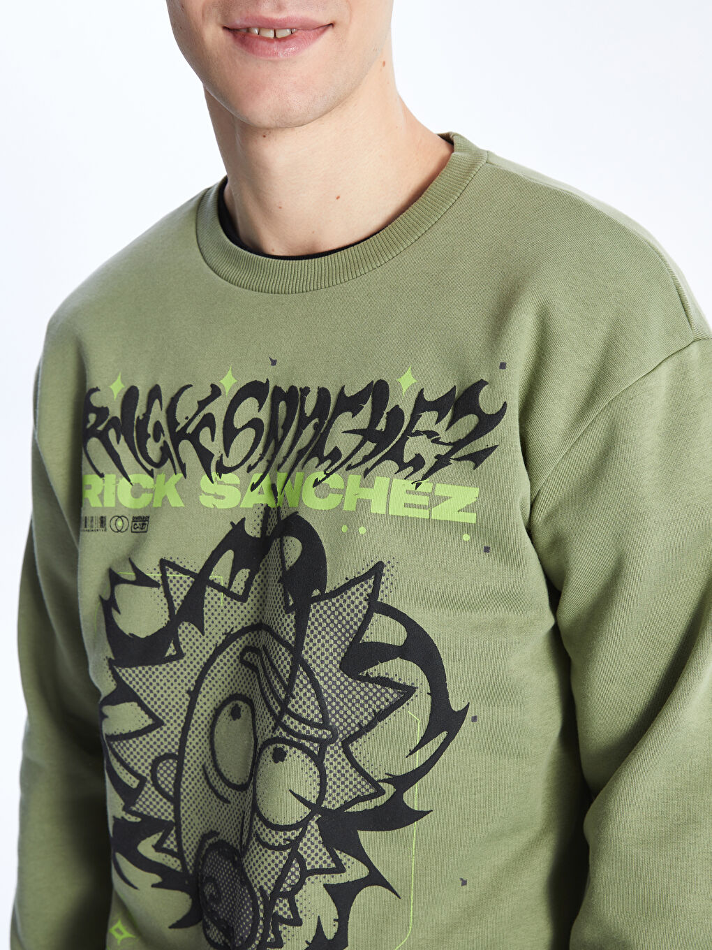 XSIDE Uçuk Yeşil Bisiklet Yaka Uzun Kollu Rick and Morty Baskılı Erkek Sweatshirt - 3