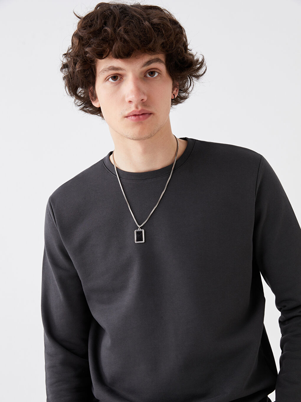 Haki Bisiklet Yaka Uzun Kollu Erkek Sweatshirt-2