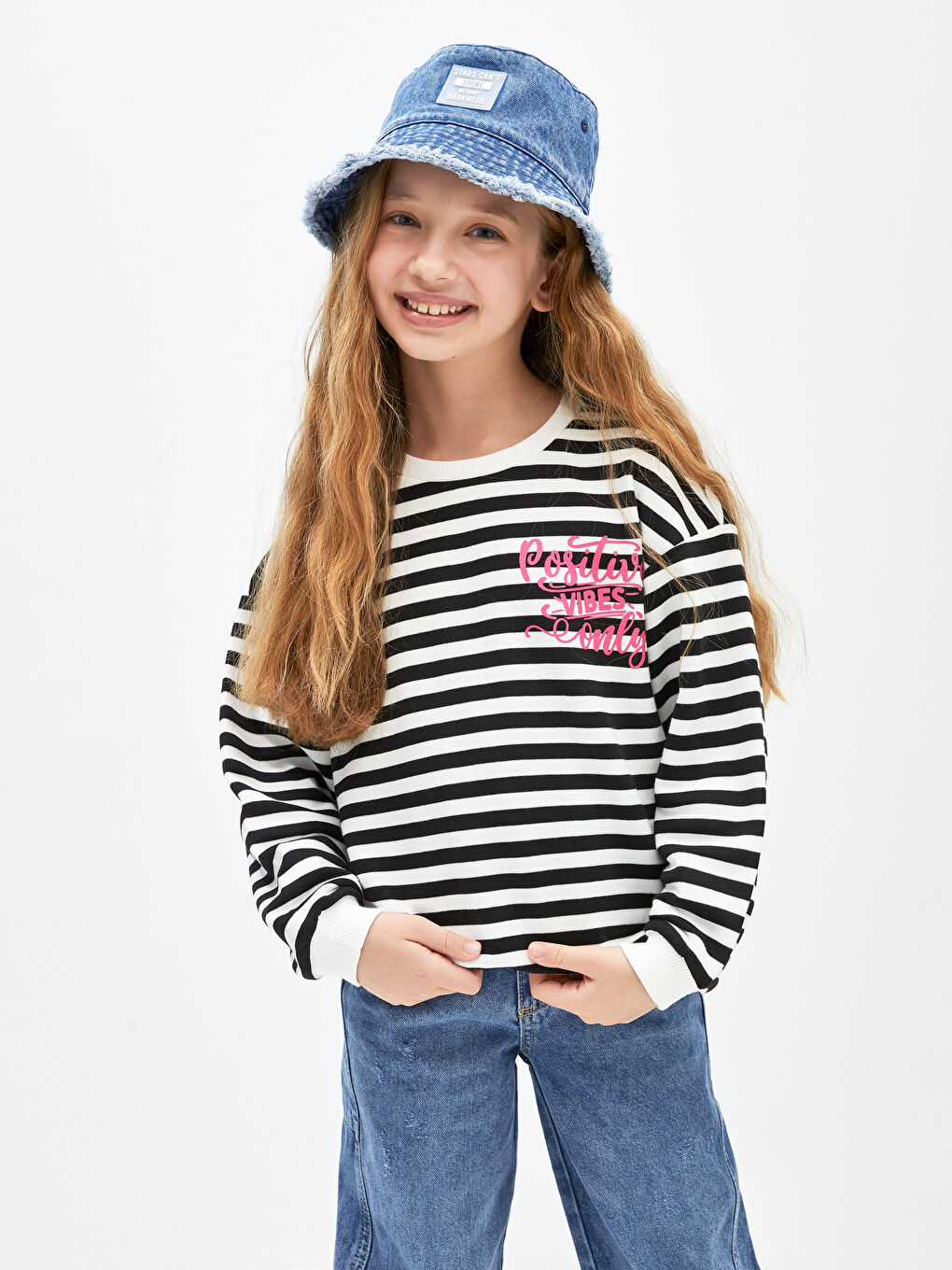 LCW Kids Siyah Çizgili Bisiklet Yaka Çizgili Uzun Kollu Kız Çocuk Sweatshirt