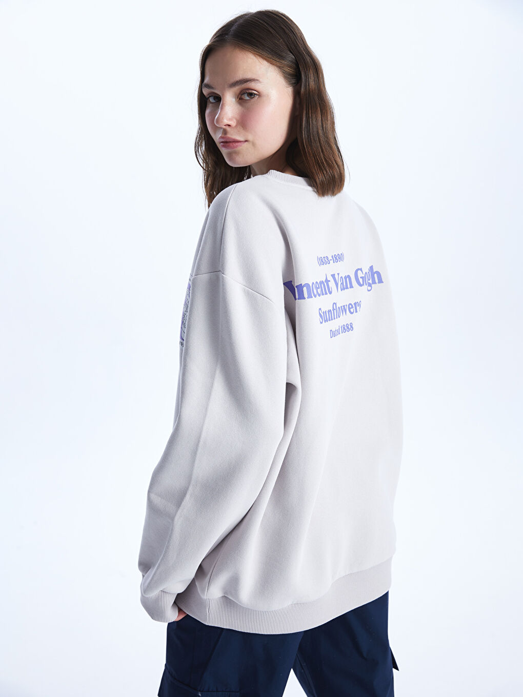 Gri Bisiklet Yaka Vincent Van Gogh Baskılı Oversize Kadın Kalın Sweatshirt-1