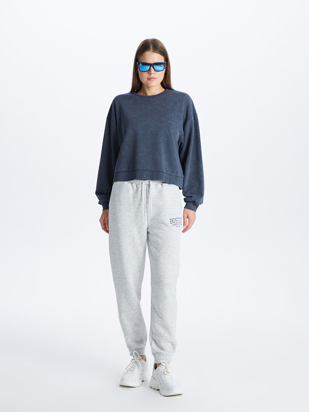 Gri Beli Lastikli Baskılı Kadın Kalın Jogger Eşofman Altı-1