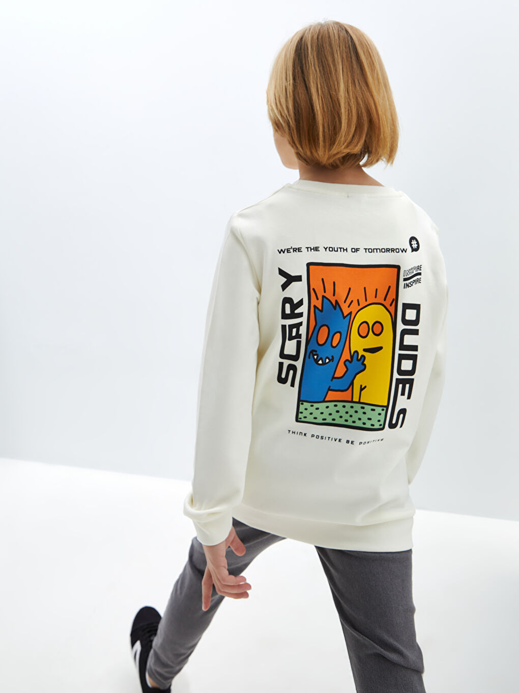 LCW Kids Ekru Bisiklet Yaka Baskılı Uzun Kollu Erkek Çocuk Sweatshirt - 1