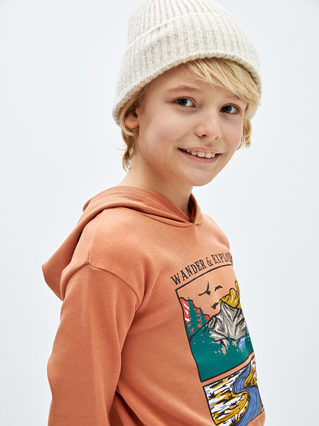 LCW Kids Hooded Printed Long Sleeve Boys' T-Shirt -W3J537Z4-VZY