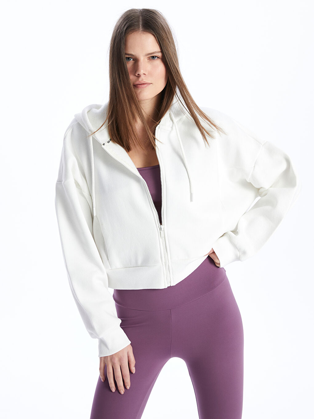 Beyaz Kapüşonlu Oversize Kadın Kalın Fermuarlı Sweatshirt