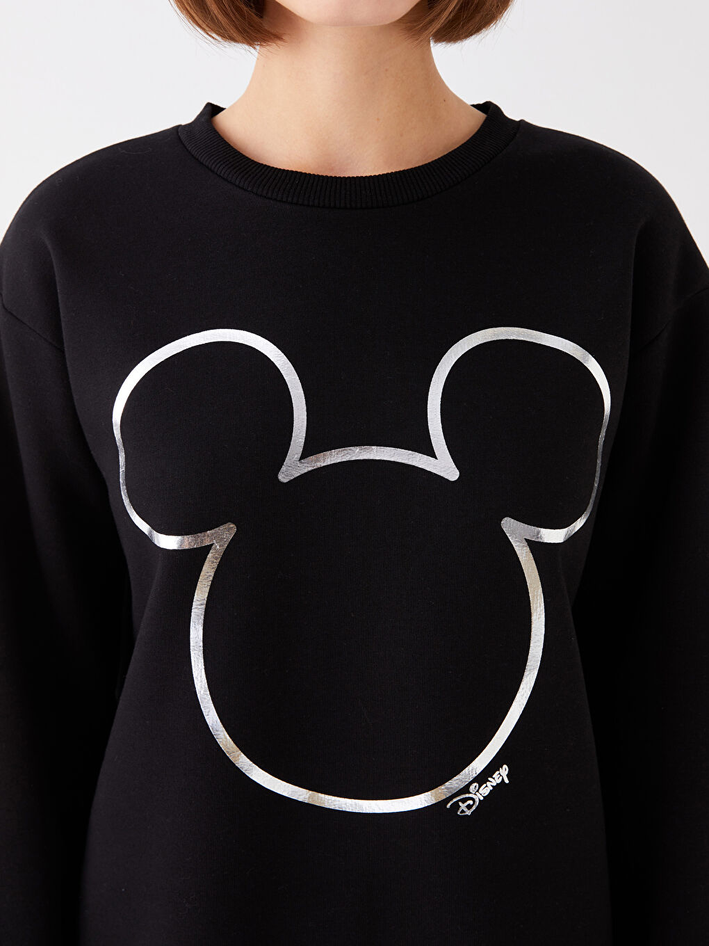 LCW Vision Yeni Siyah Bisiklet Yaka Mickey Mouse Baskılı Uzun Kollu Oversize Kadın Sweatshirt - 3