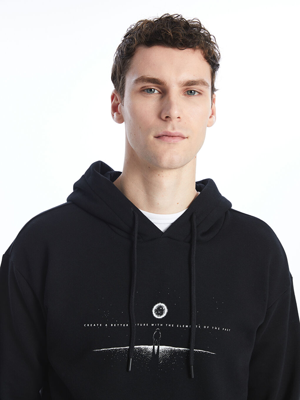 LCW Casual Yeni Siyah Uzun Kollu Baskılı Erkek Hoodie - 2