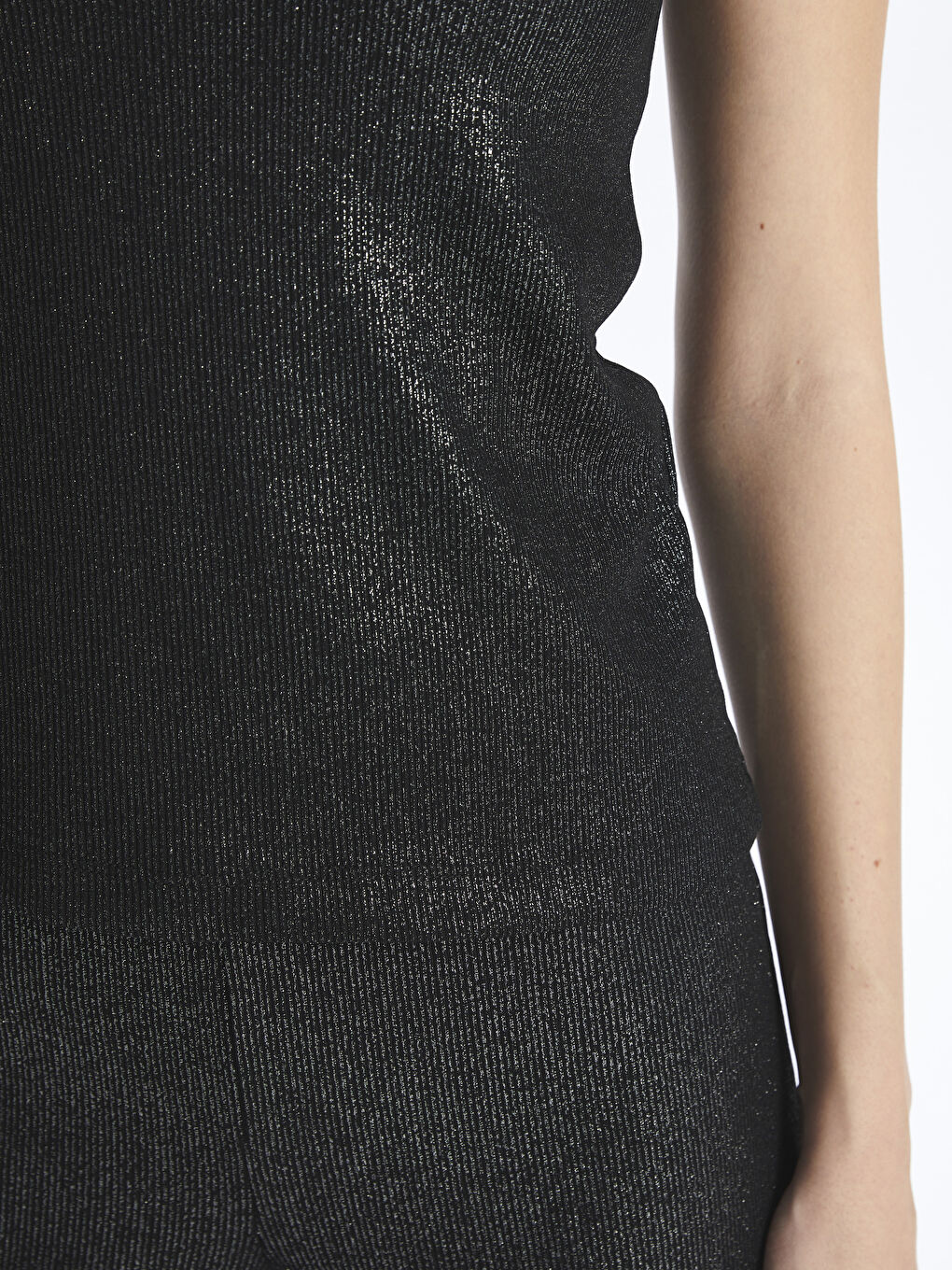 Siyah Bisiklet Yaka Parlak Görünümlü Kadın Tunik-3