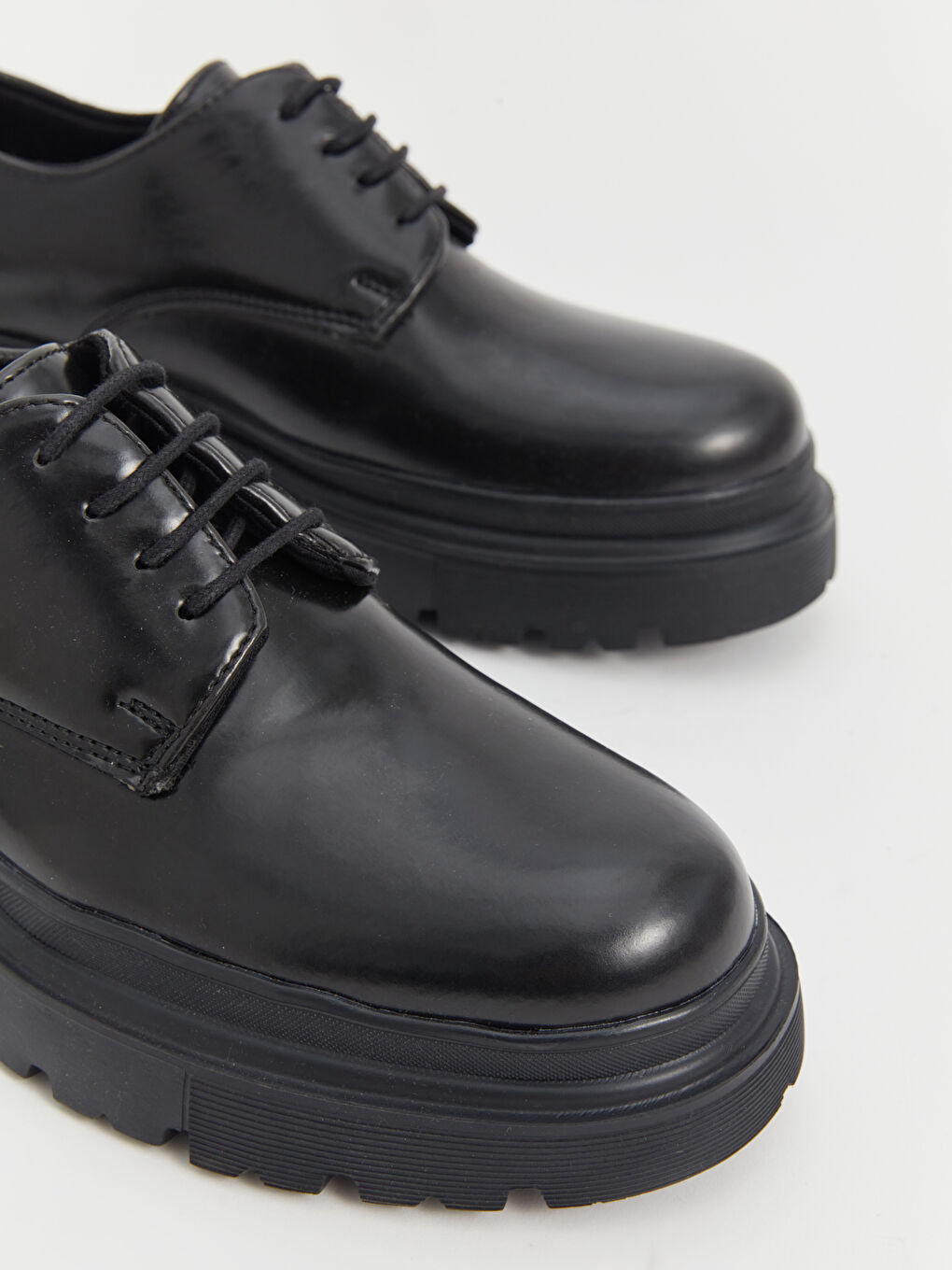Siyah Deri Görünümlü Erkek Oxford Ayakkabı-5