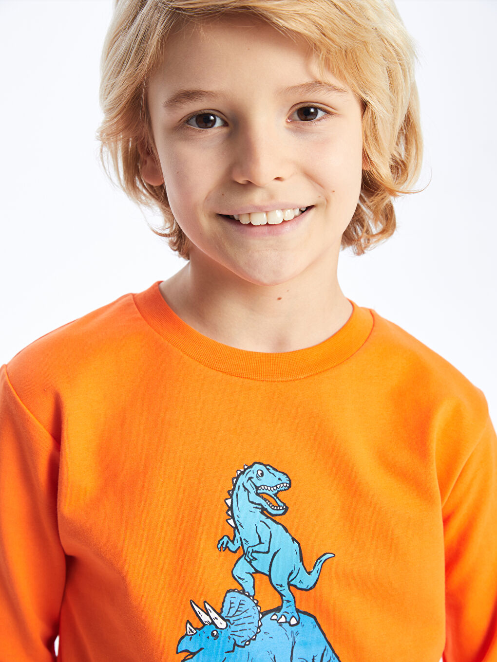 LCW Kids سویتشێرتی چاپکراوی دایناسۆر بۆ کوڕان -W3JB09Z4-GKT